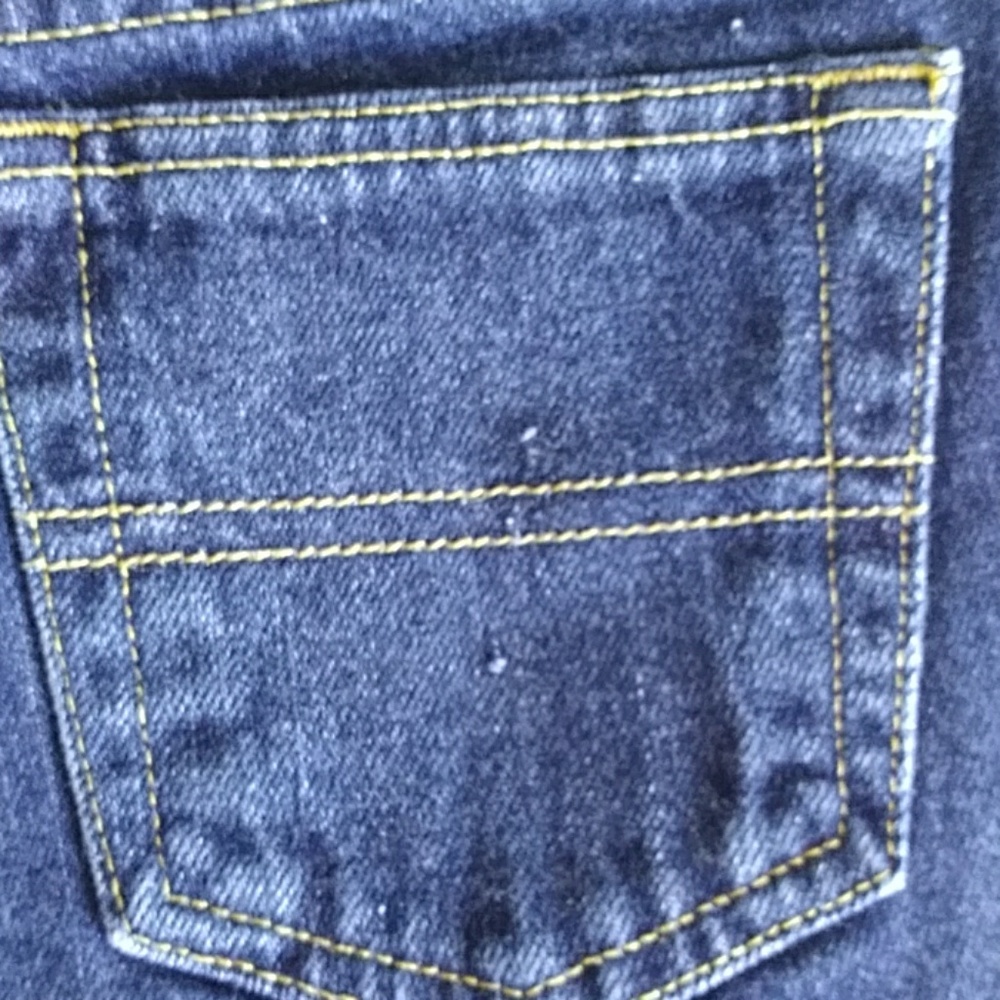 Tommy Hilfiger jean shorts Size 3 - Picture 8 of 8